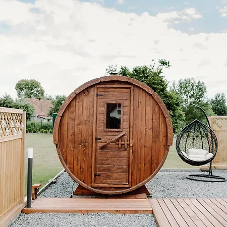 Holiday home Regielskie *